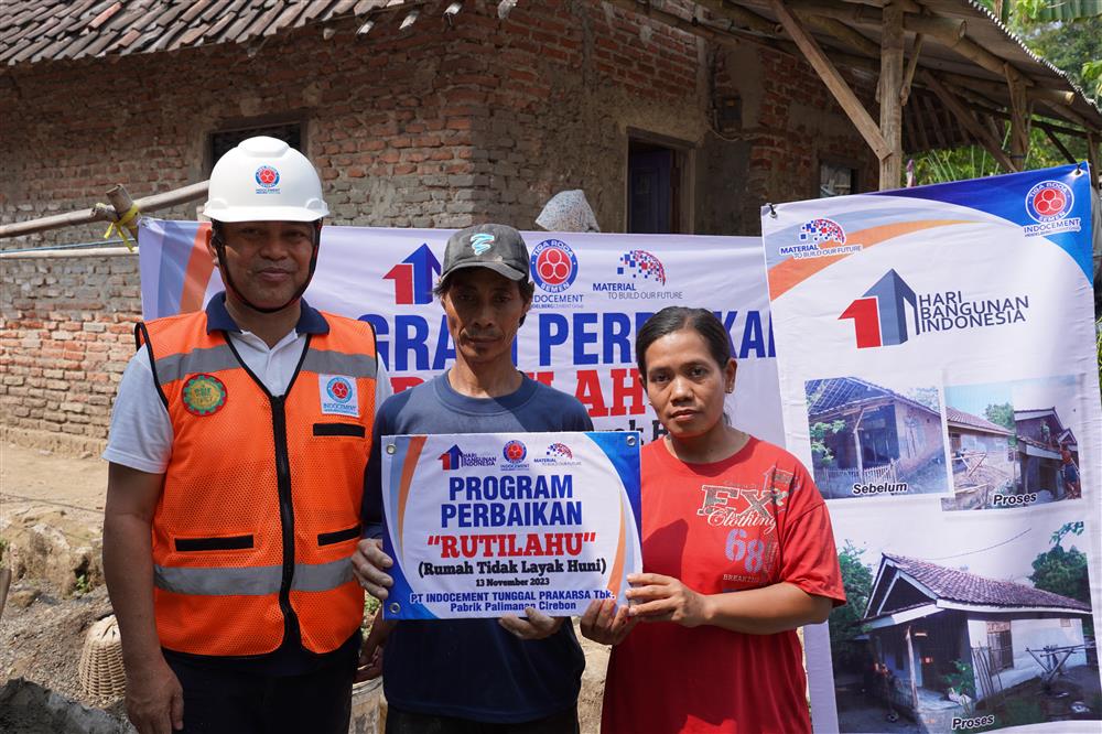 Renovasi Rumah Tidak Layak Huni di Cirebon dalam memperingati Hari Bangunan Indonesia 2023